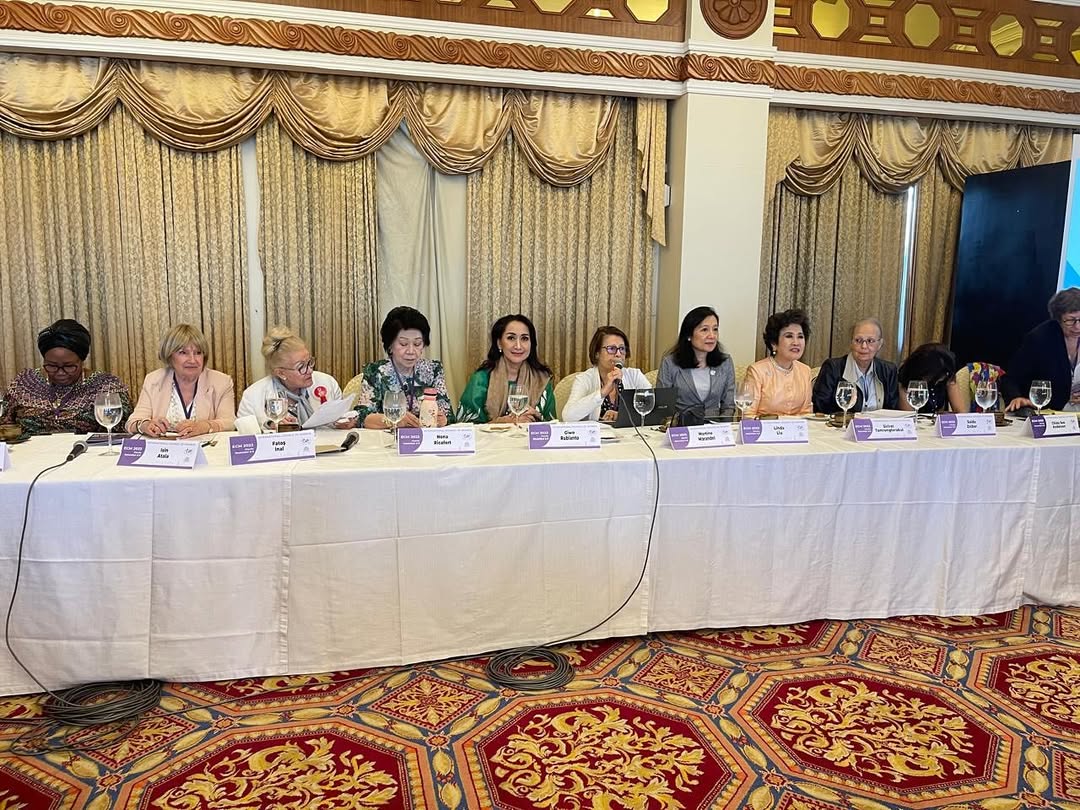 Suara Perempuan Menggema dari Manila: Refleksi Giw