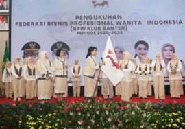 Lebih dari Seremoni: Visi Strategis Dr. Giwo Rubianto untuk Perempuan Banten