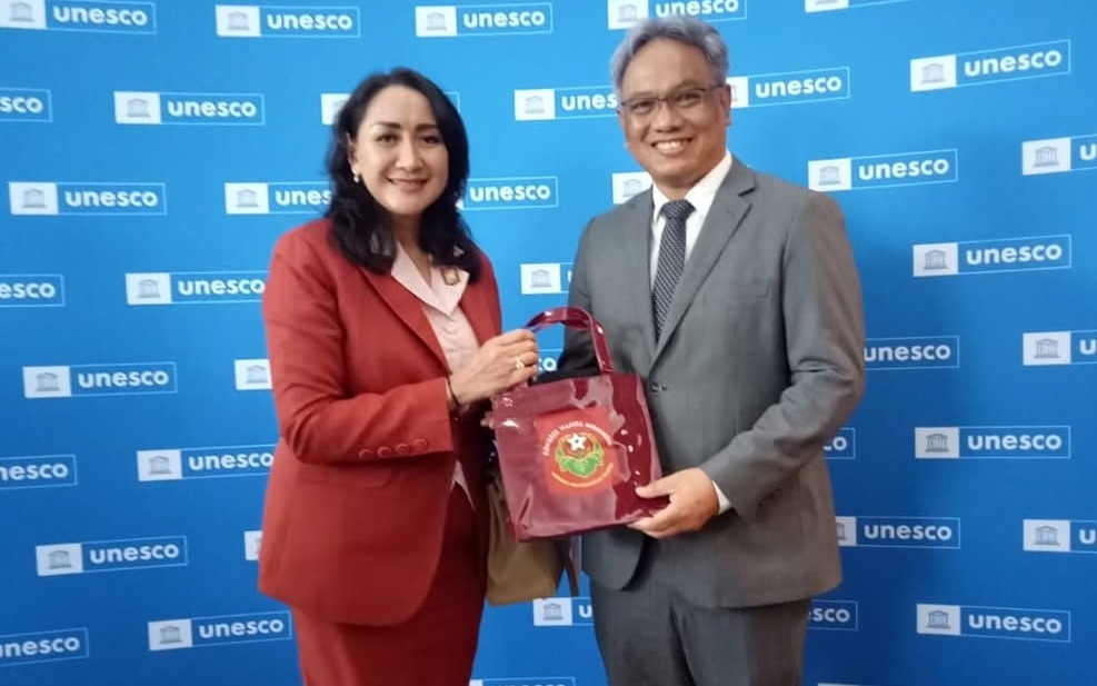 Jamu & Kebaya: Identitas dan Warisan Dunia UNESCO bagi Indonesia