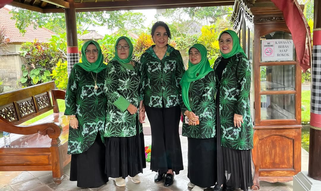 Aktivitas Sosial Perempuan